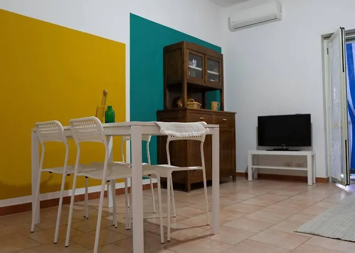 Comodo Appartamento A Crotone